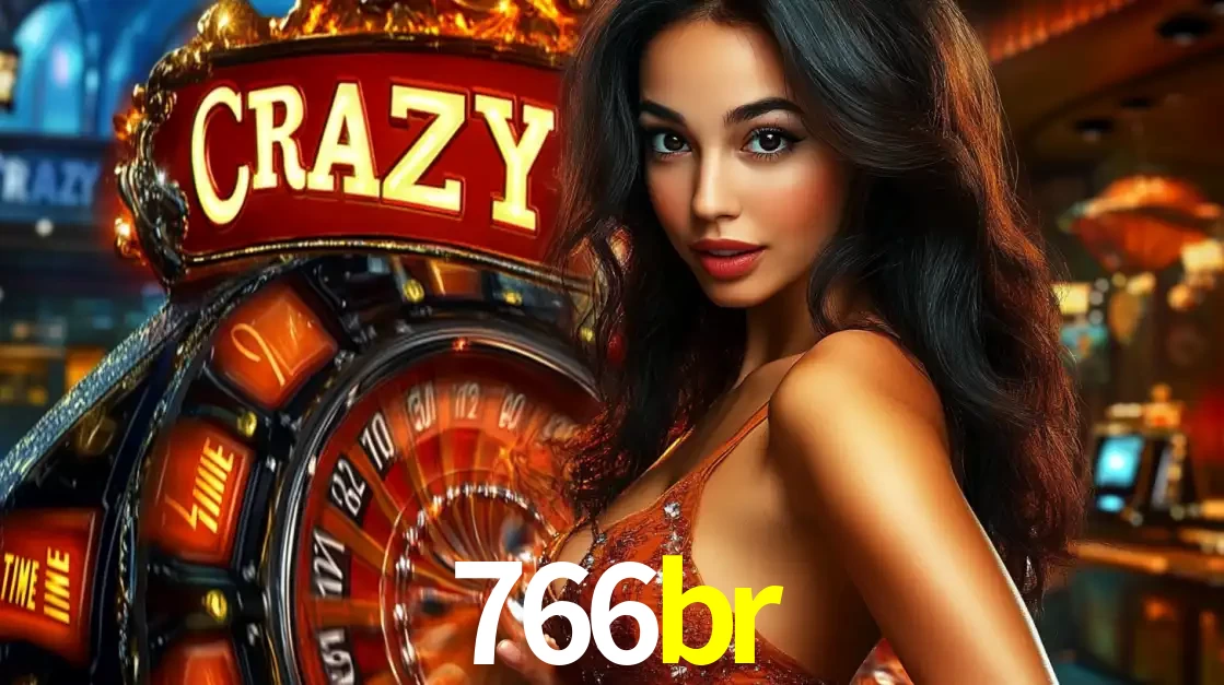 Mulher glamourosa olhando para a câmera com a roda vermelha do Crazy Time ao fundo em um ambiente de cassino, destacando a emoção dos jogos ao vivo no 766br.